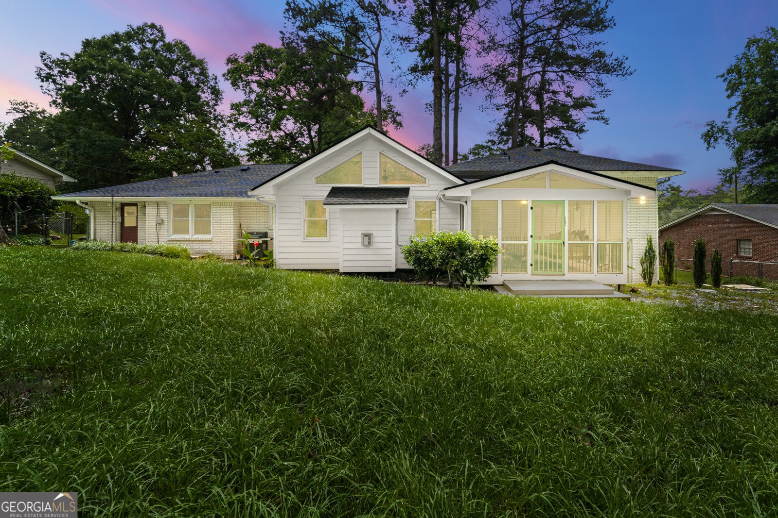 2944 Braithwood Court Atlanta - 3