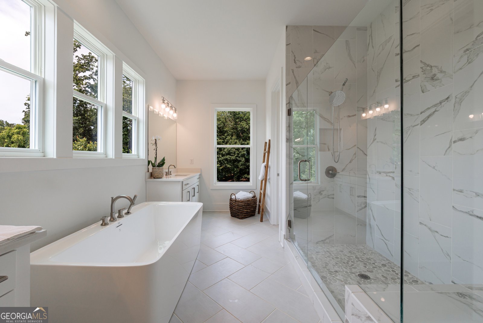 15755 Burdette Court Milton - 44