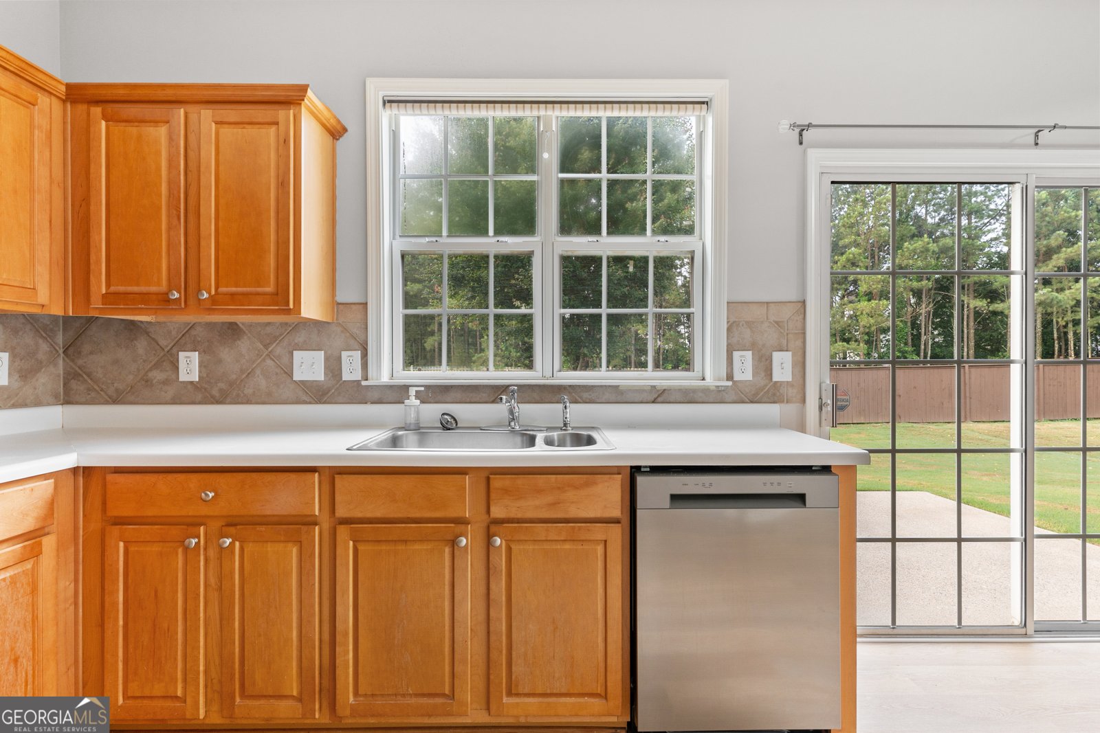 8750 Redford Ln Suwanee - 9