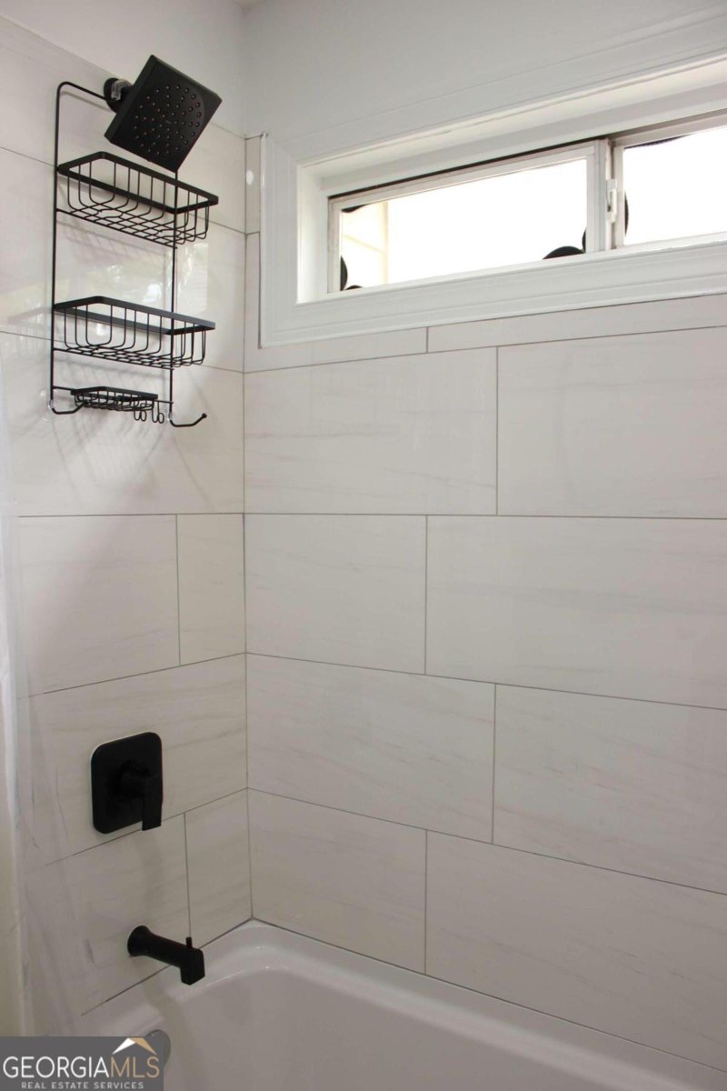 1062 Lena Street Atlanta - 23