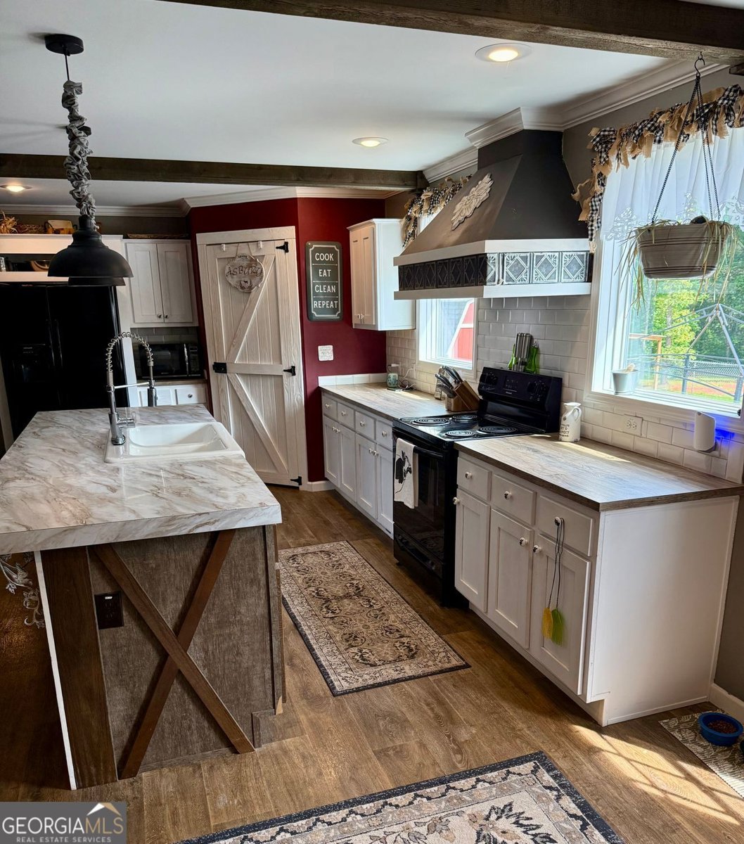 143 T South Drive Cleveland - 23