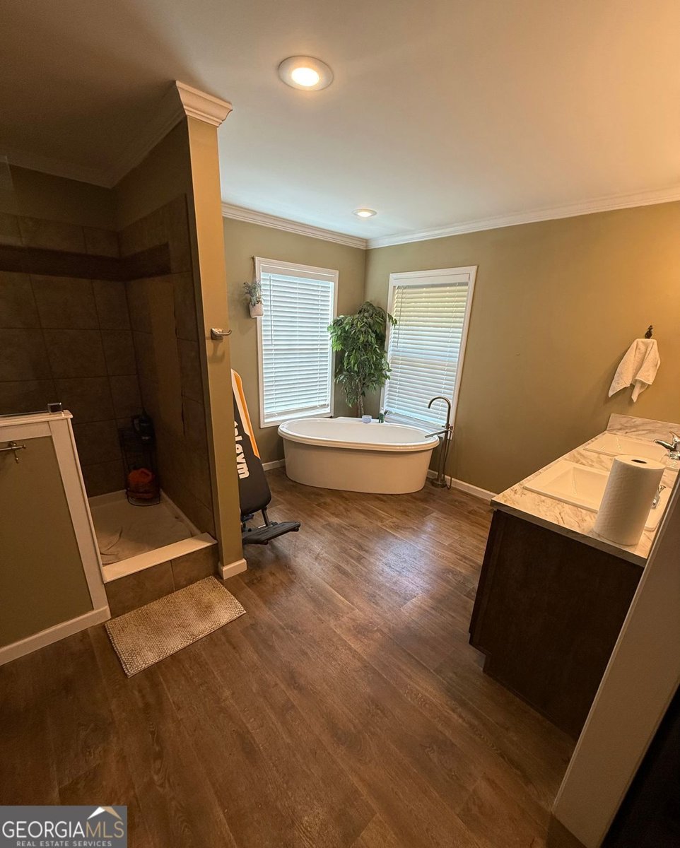 143 T South Drive Cleveland - 25