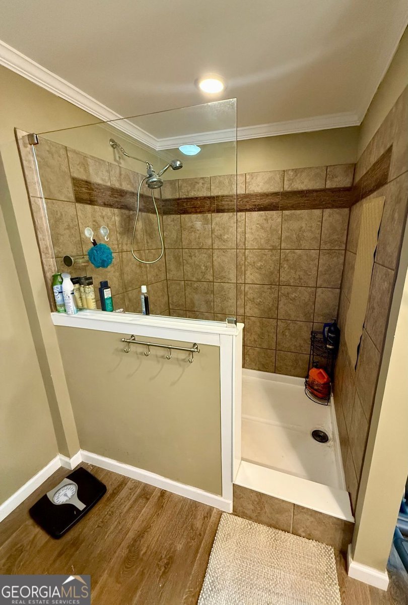 143 T South Drive Cleveland - 27