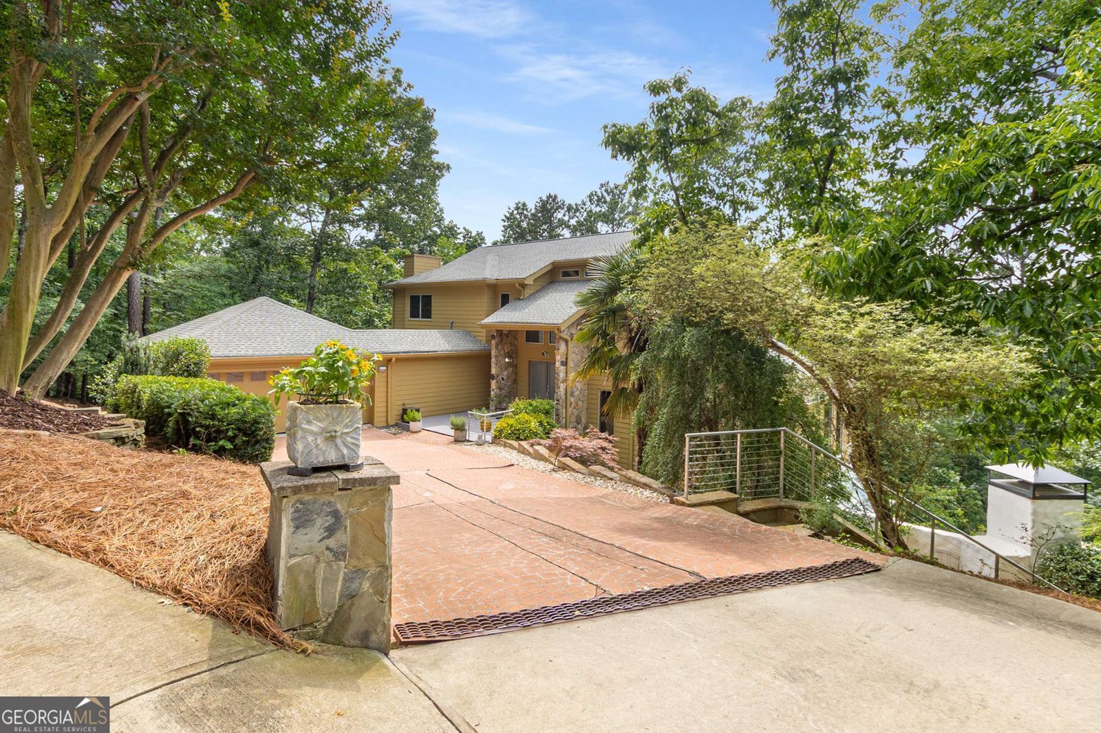 570 Matterhorn Way Alpharetta - 3