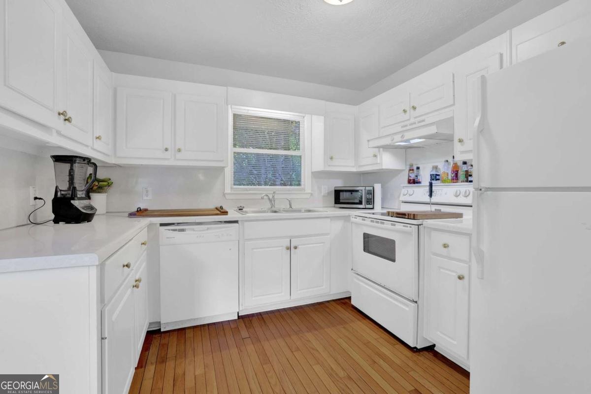 5154 Meadowbrook Circle Suwanee - 25