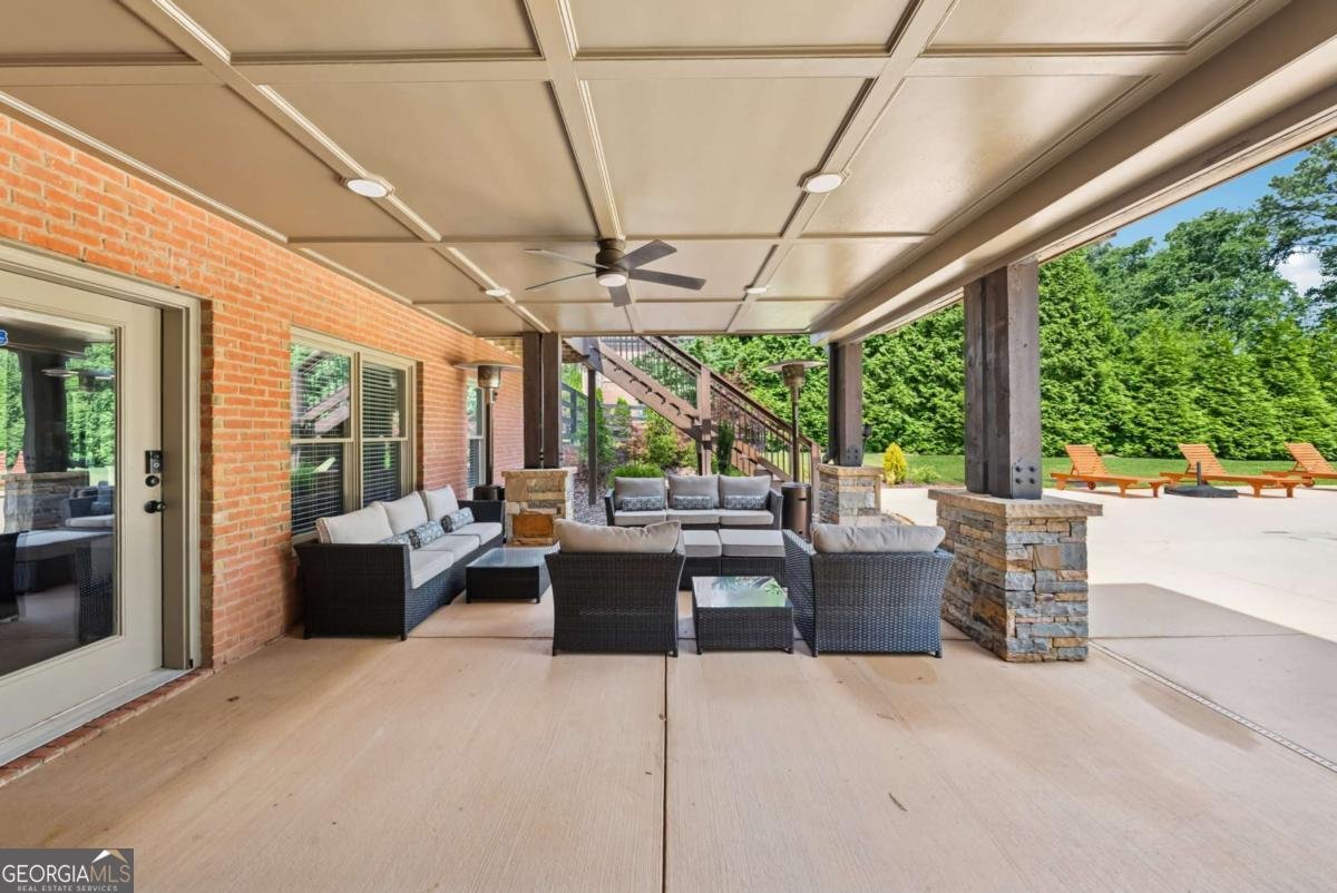 560 Arcaro Drive Milton - 11