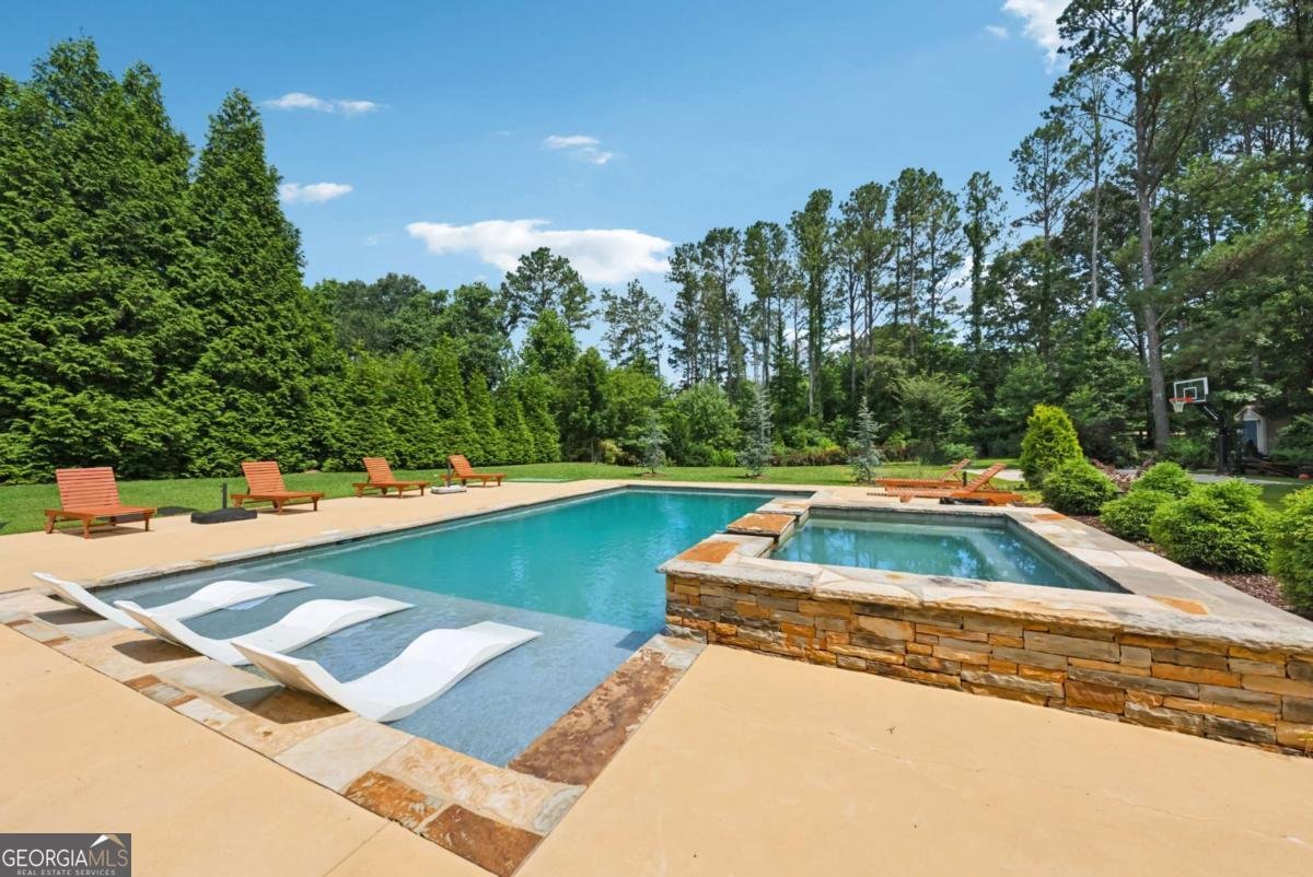 560 Arcaro Drive Milton - 12