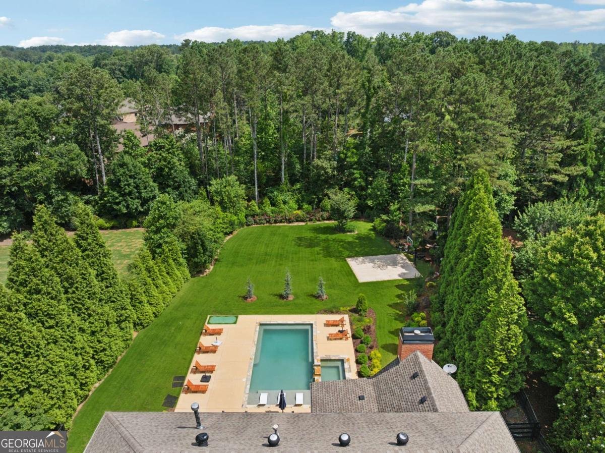 560 Arcaro Drive Milton - 3