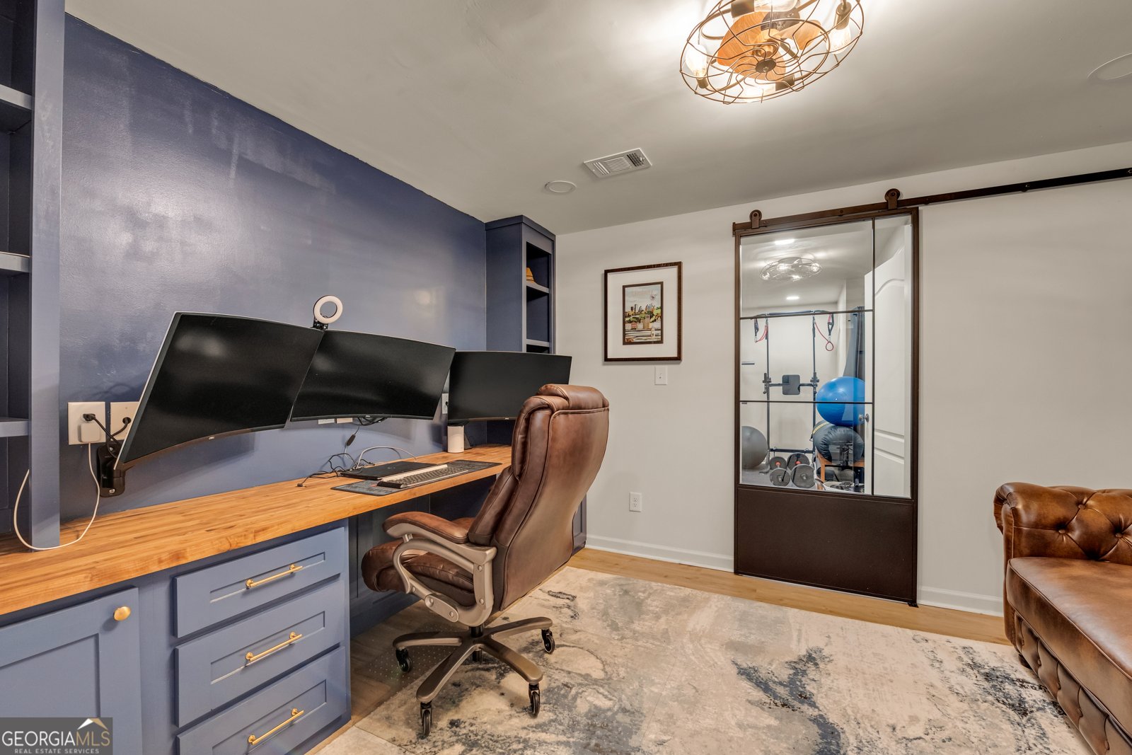 560 Arcaro Drive Milton - 43