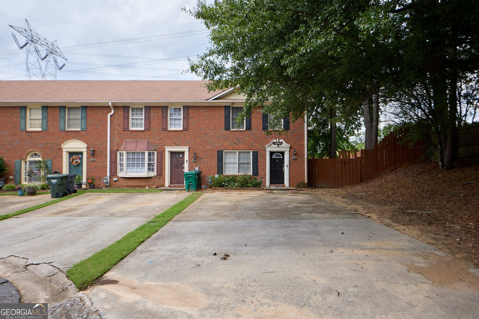 5567 Executive Way Norcross - 1