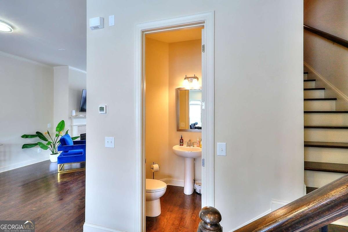 1306 Harris Way Brookhaven - 16