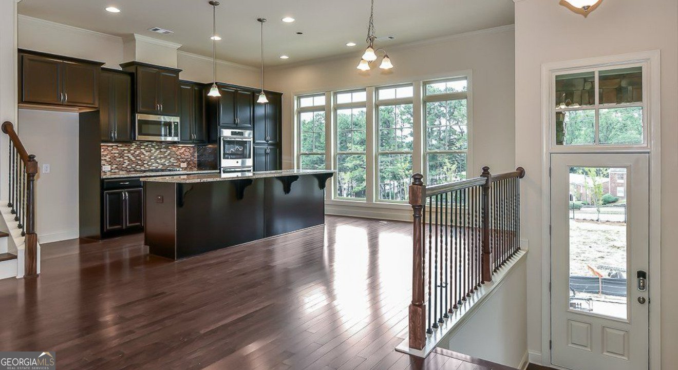 1306 Harris Way Brookhaven - 2