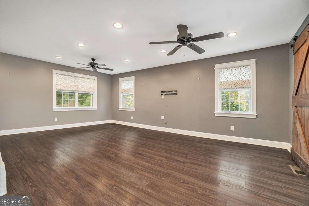 4141 Willow Ridge Road Douglasville - 4