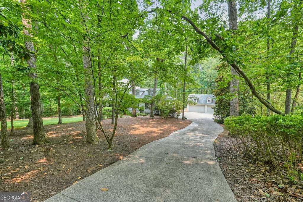627 Apache Trail Woodstock - 46
