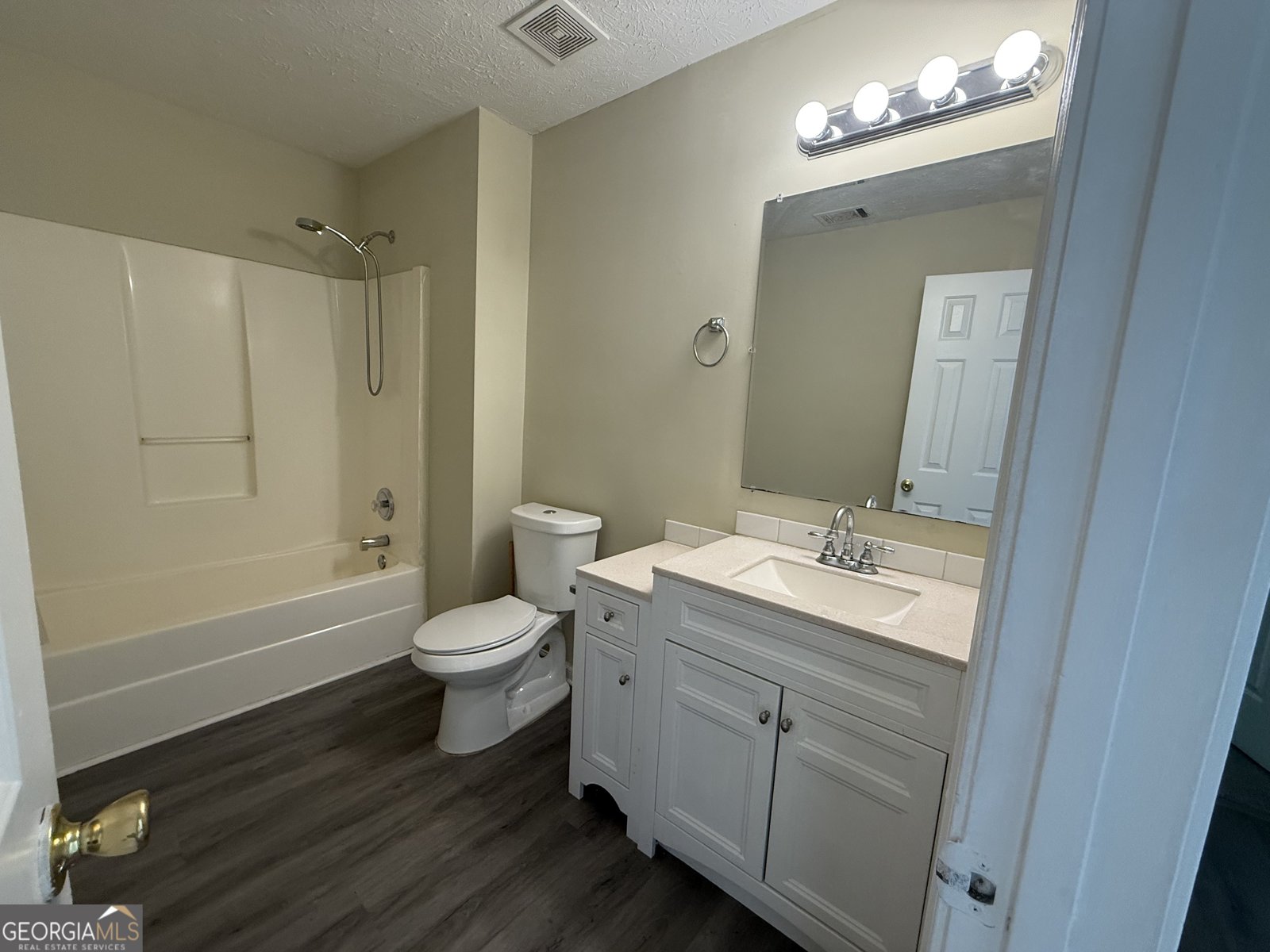 756 Glenshire Court Riverdale - 16