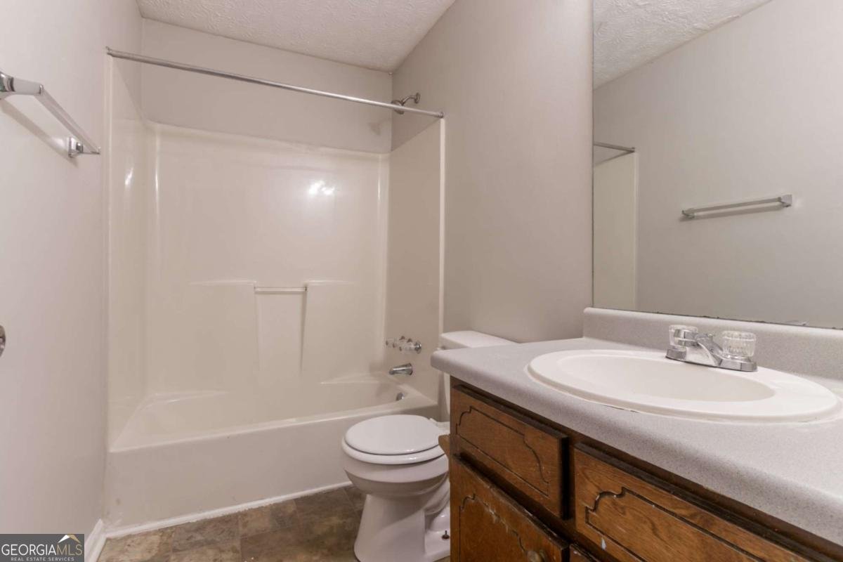 10 Briarcliff Place Stockbridge - 27