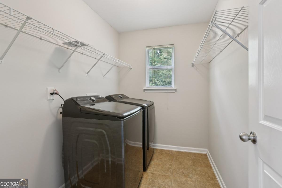 1025 Pebble Creek Trail Suwanee - 32