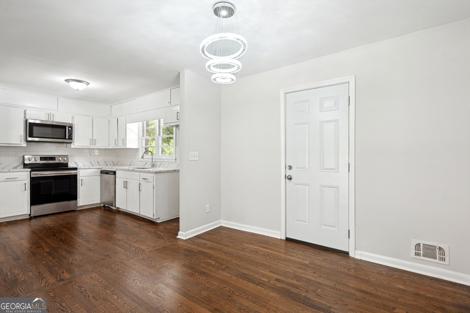 3611 Radcliffe Boulevard Decatur - 9