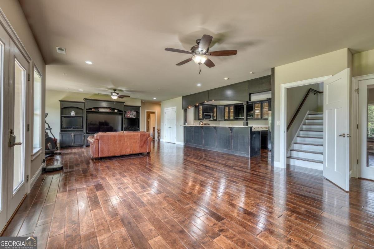 583 Fleenor Road Blairsville - 36