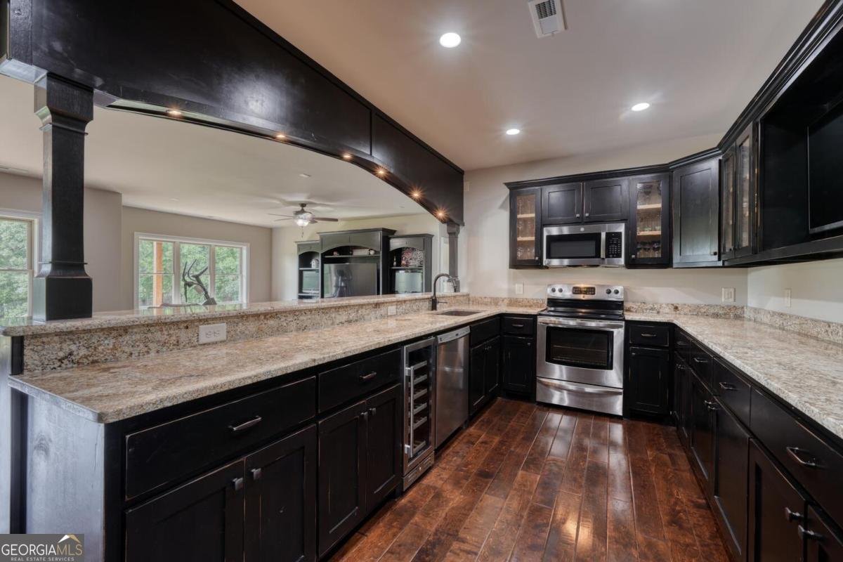 583 Fleenor Road Blairsville - 38