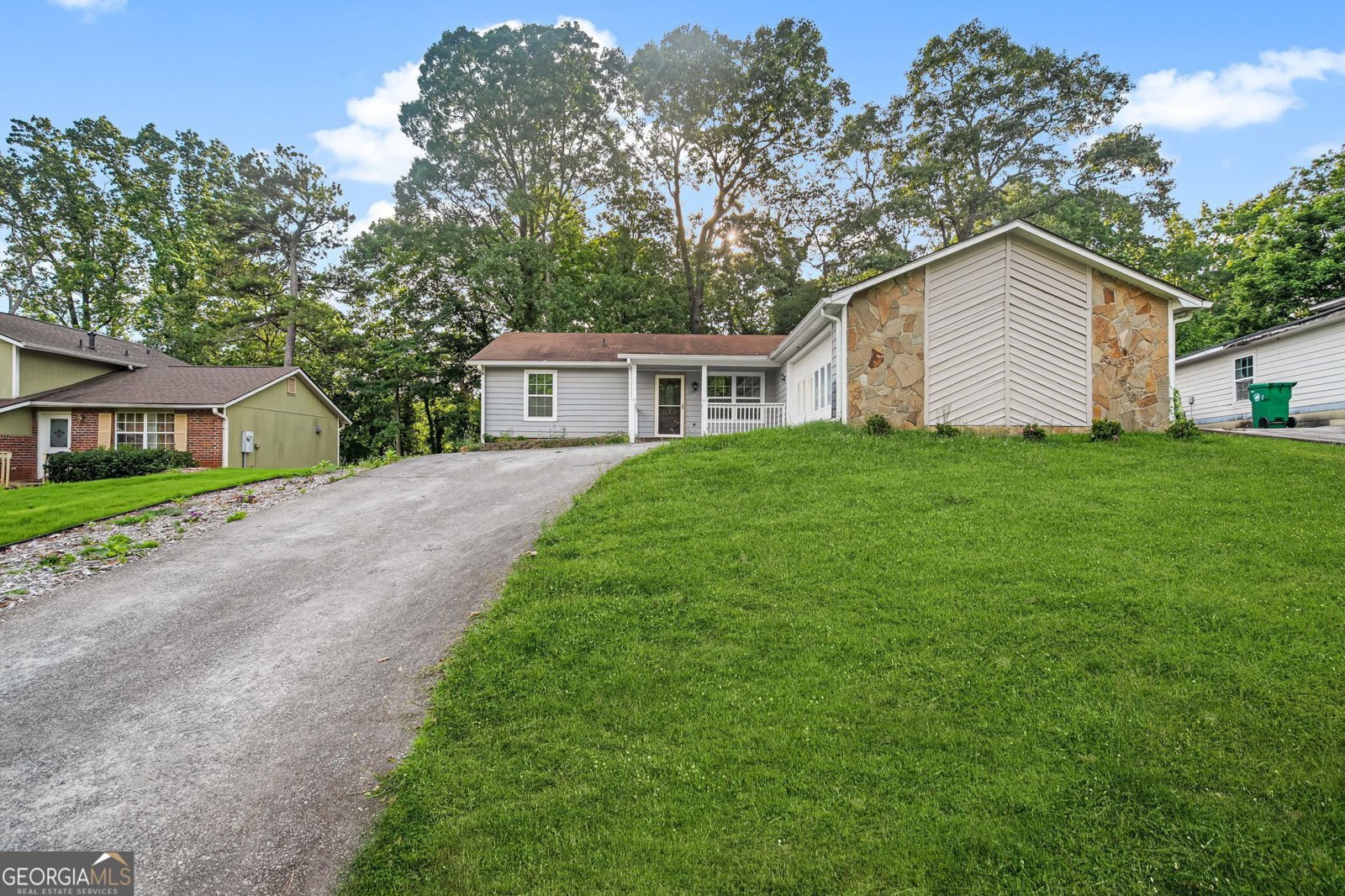 1181 Mannbrook Drive Stone Mountain - 1