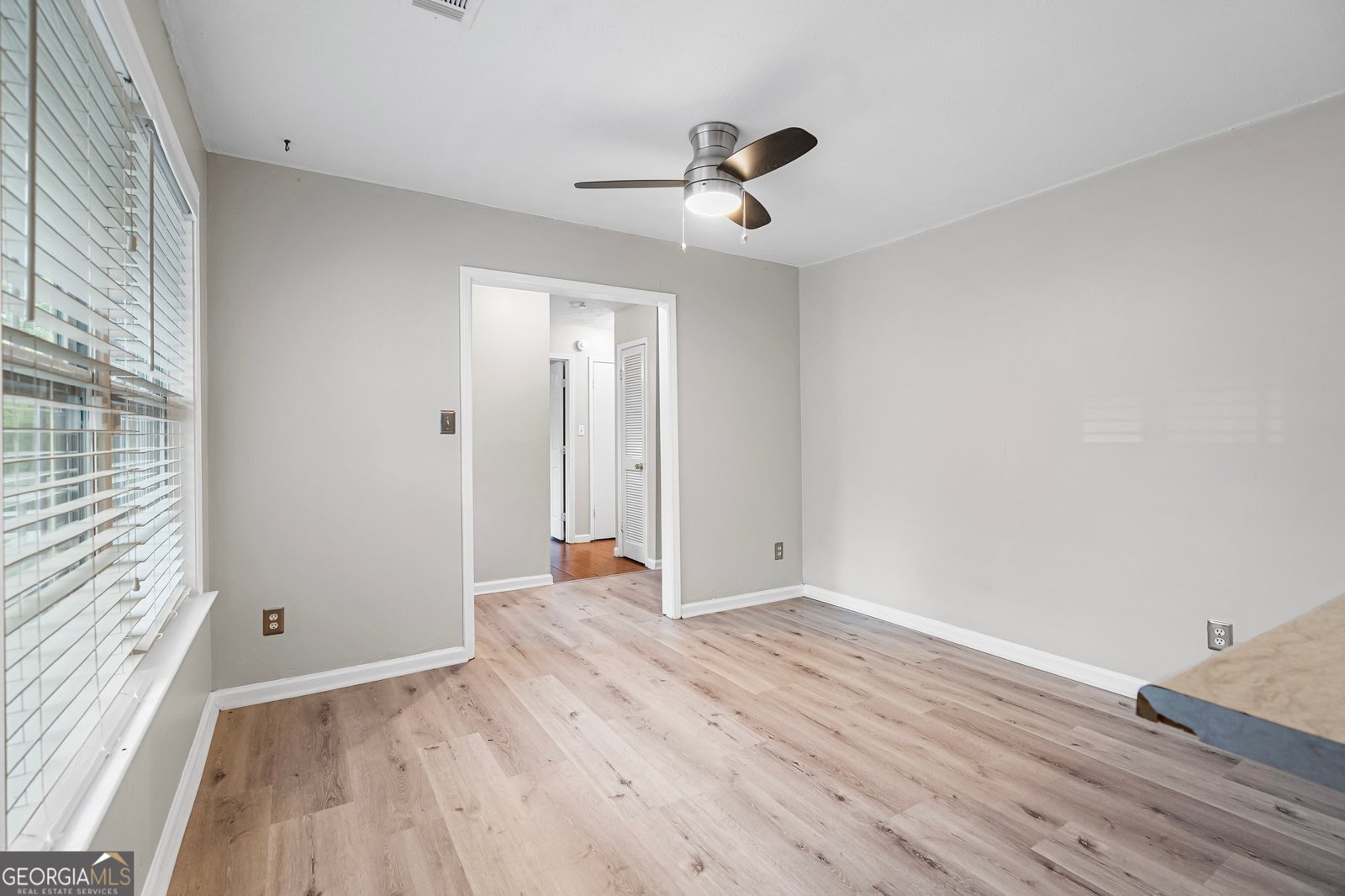 1181 Mannbrook Drive Stone Mountain - 7