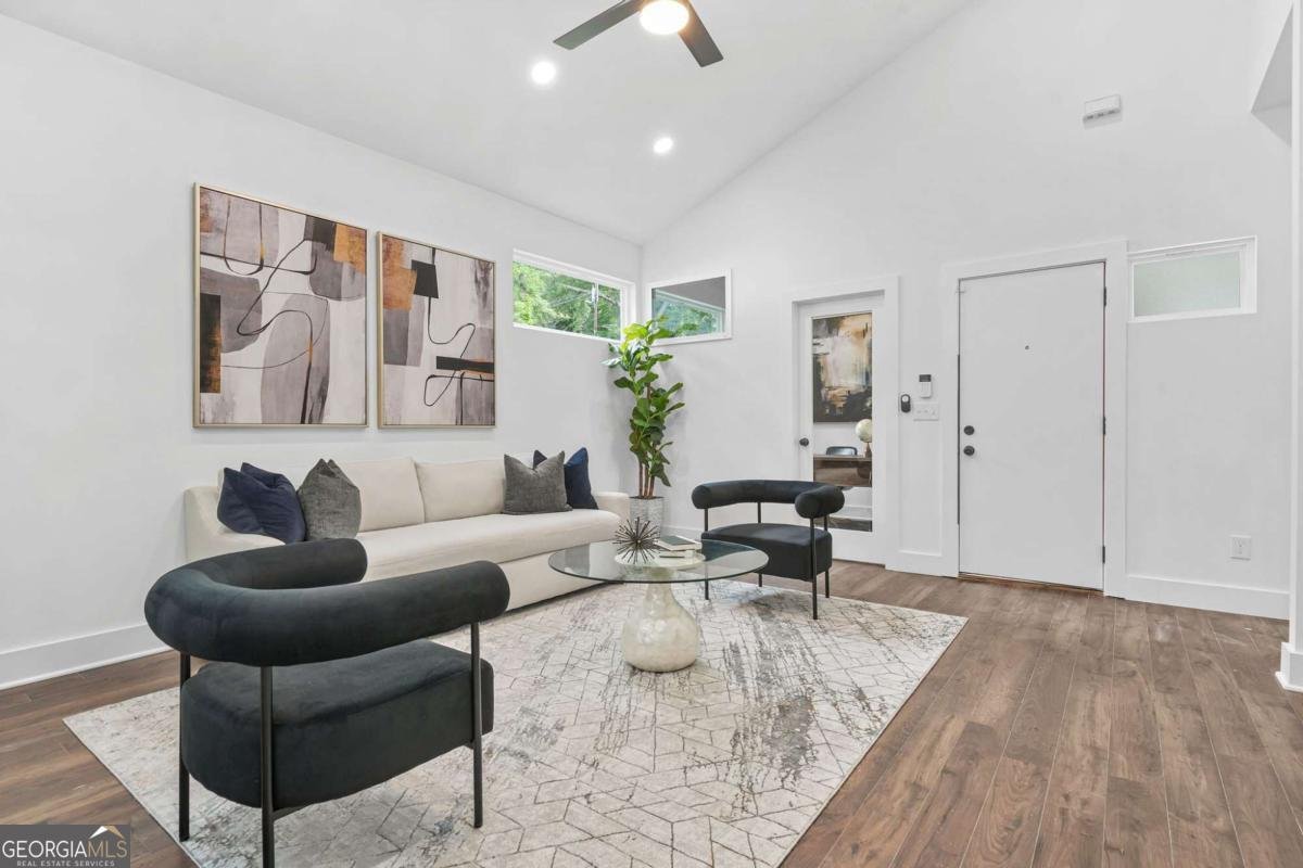 587 Woods Drive Atlanta - 17