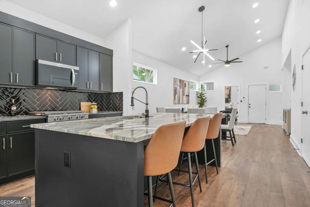 587 Woods Drive Atlanta - 22