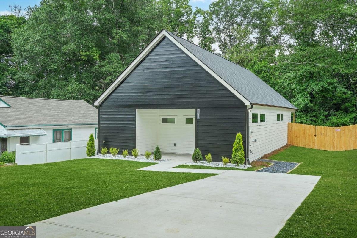 587 Woods Drive Atlanta - 5