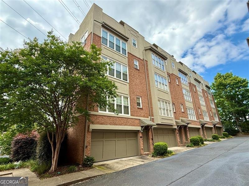 1376 Parkview Atlanta - 1
