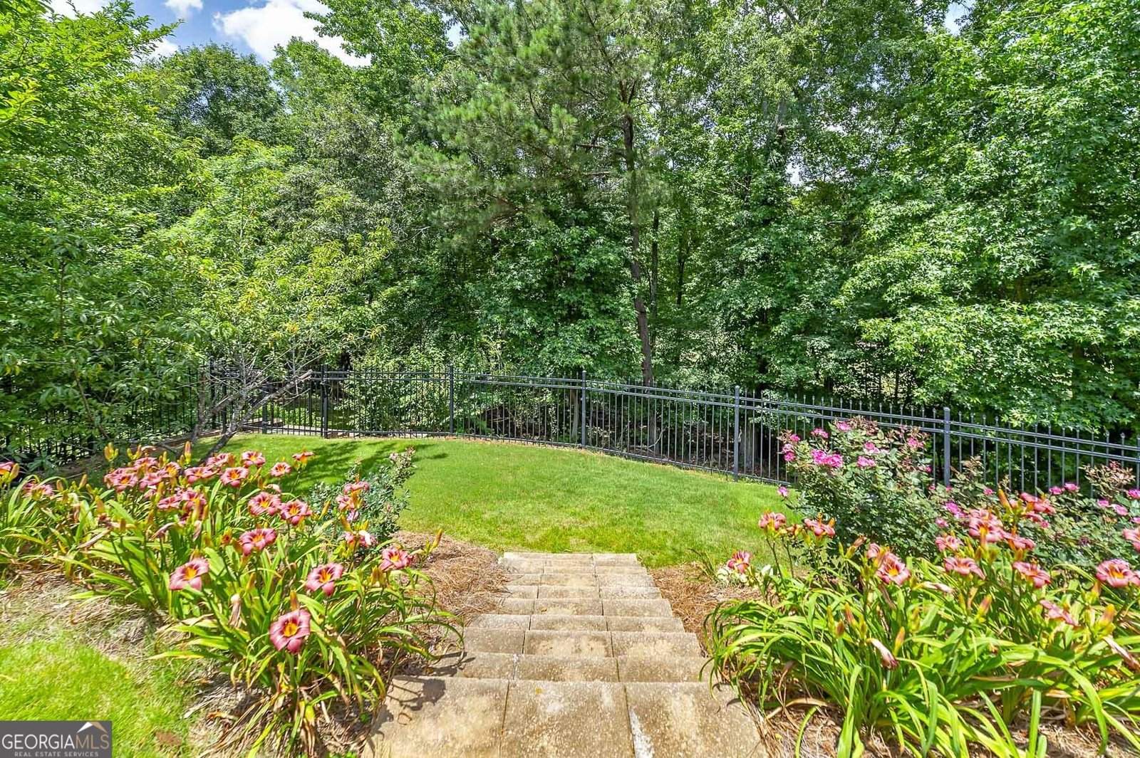 825 Chalet Hills McDonough - 35