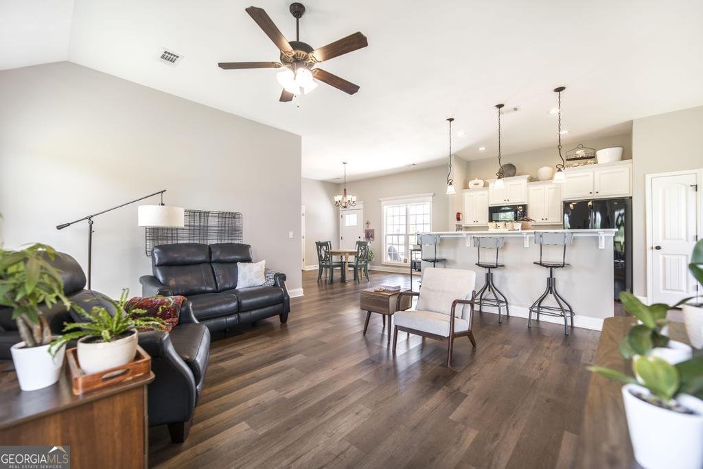 2303 Quail Ridge Lane Perry - 14