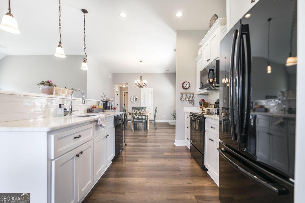 2303 Quail Ridge Lane Perry - 9