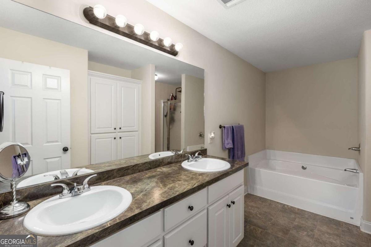 1306 Keaton Drive Winder - 14