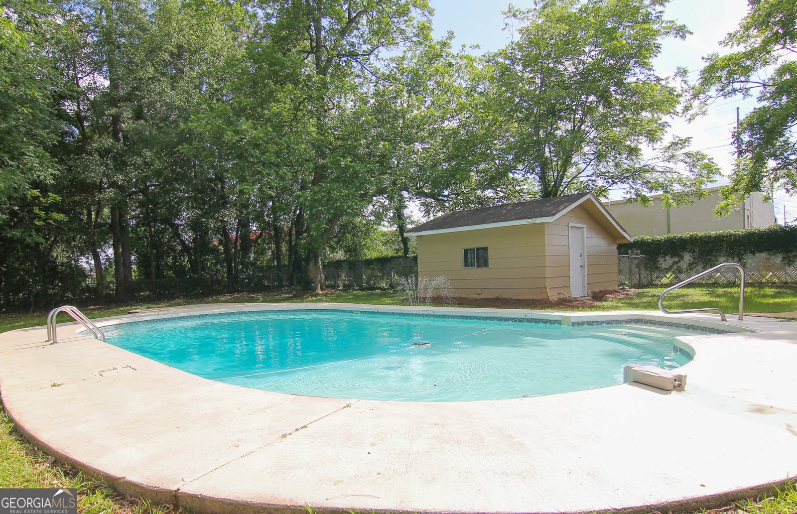 100 Wilson Drive Centerville - 27