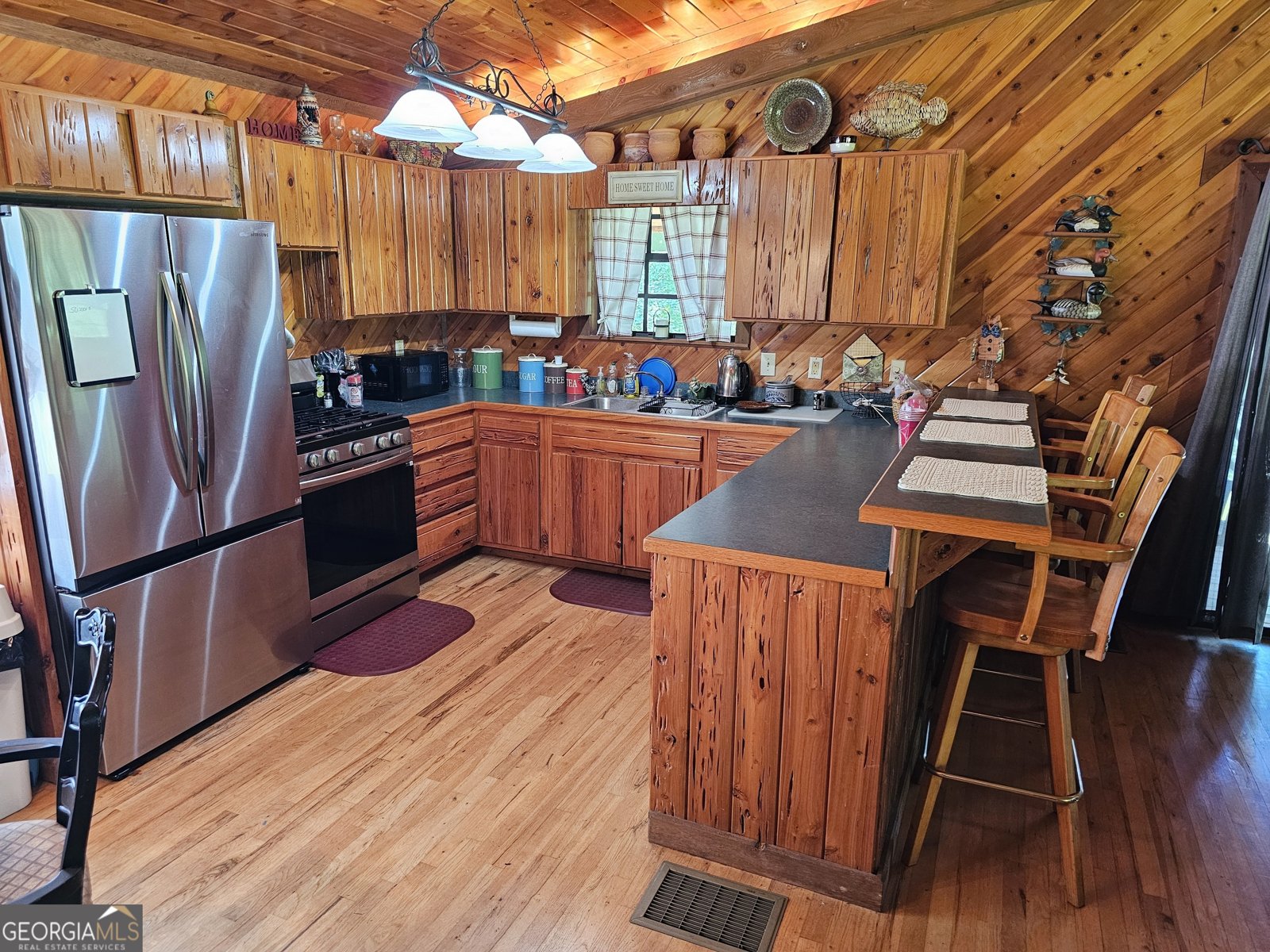 671 Pine Lake Drive Sparta - 52