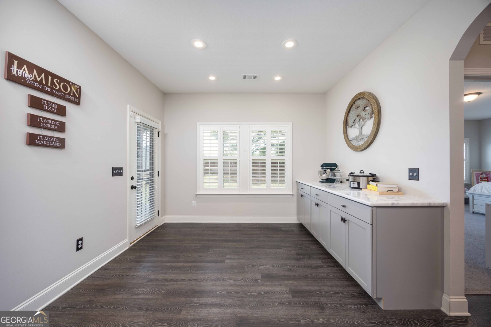 7821 Woodland Ridge Drive Midland - 11