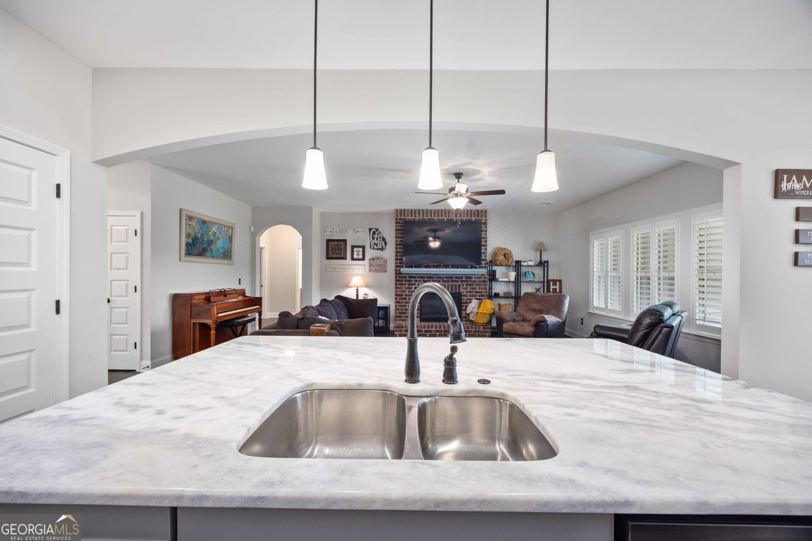 7821 Woodland Ridge Drive Midland - 13