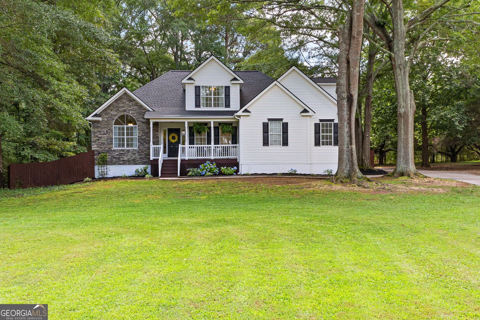 31 Candlewood Court Newnan - 1