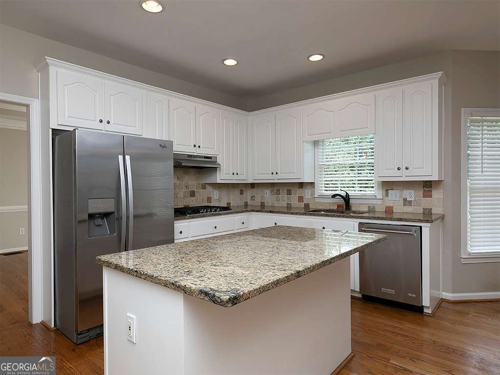 255 Henson Way Canton - 16