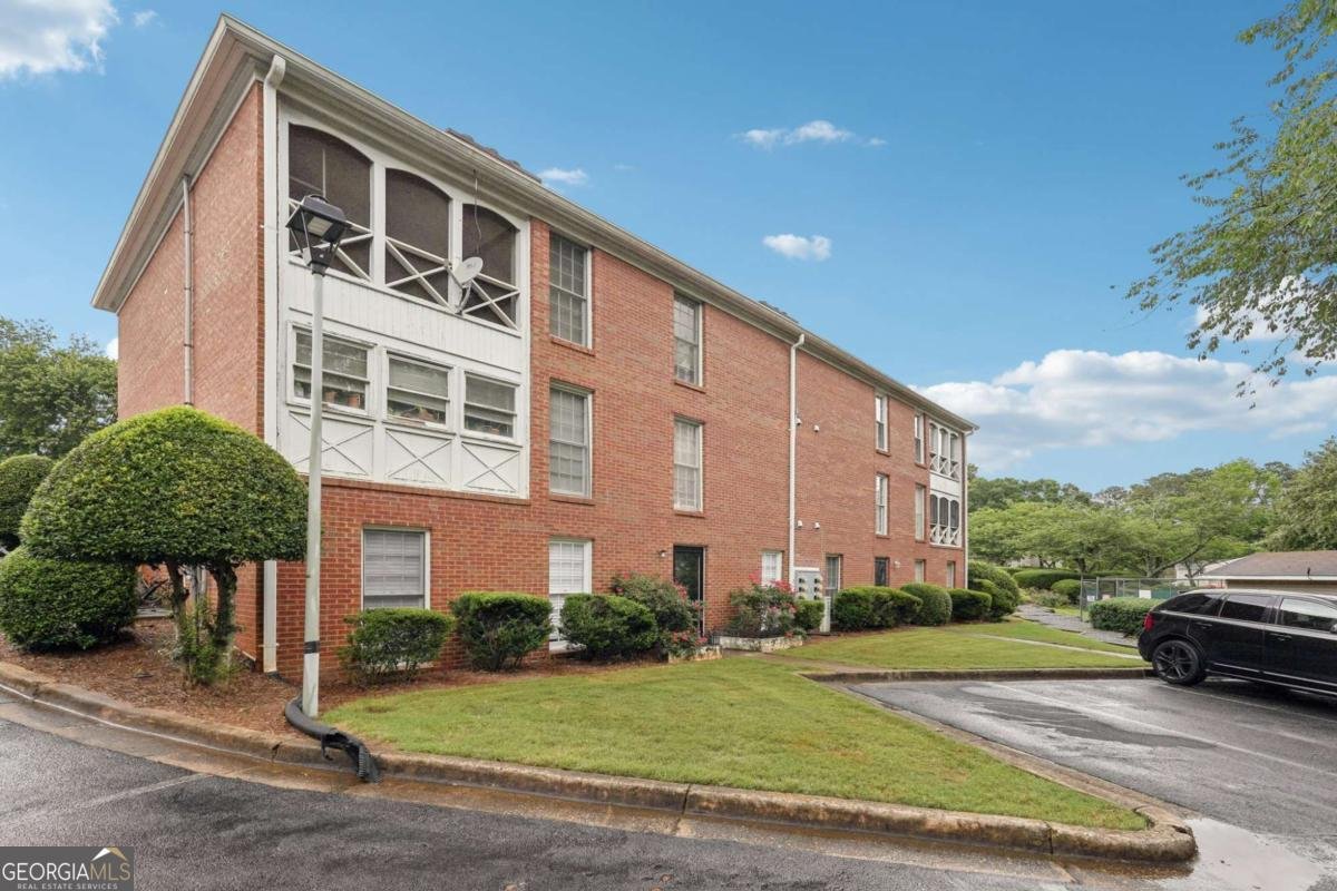 1166 Booth Road Marietta - 1