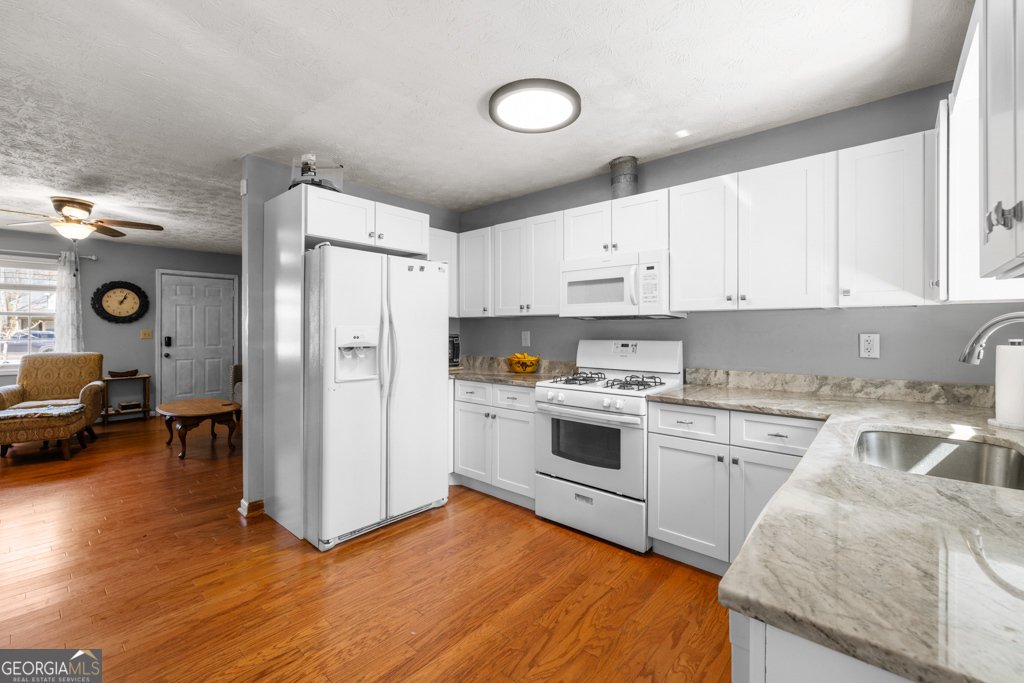3016 Ansley Manor Court Snellville - 11
