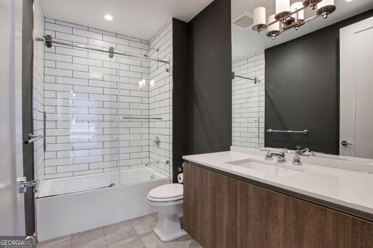 867 Peachtree Street Atlanta - 27