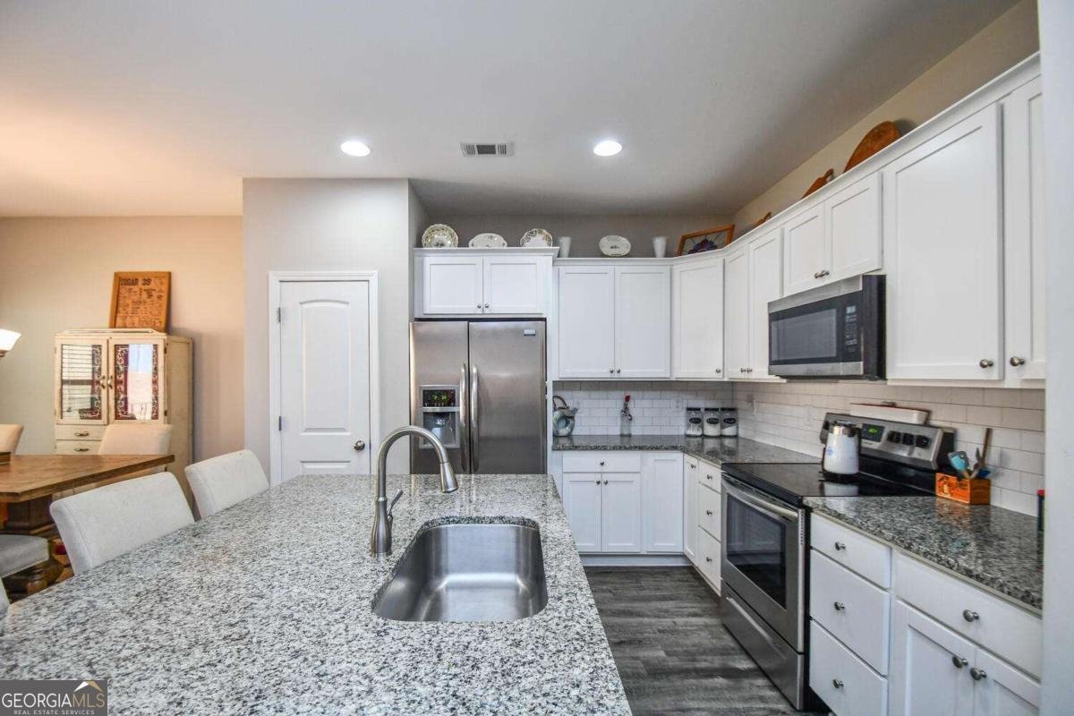 6365 Woodland Station Drive Lula - 4