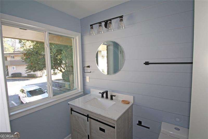 346 Carpenter Drive Northeast Drive Sandy Springs - 16