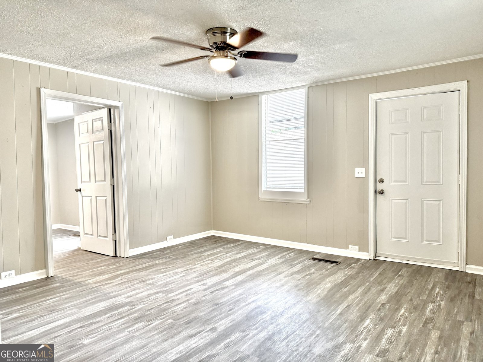 708 DeGroat Street Lagrange - 3