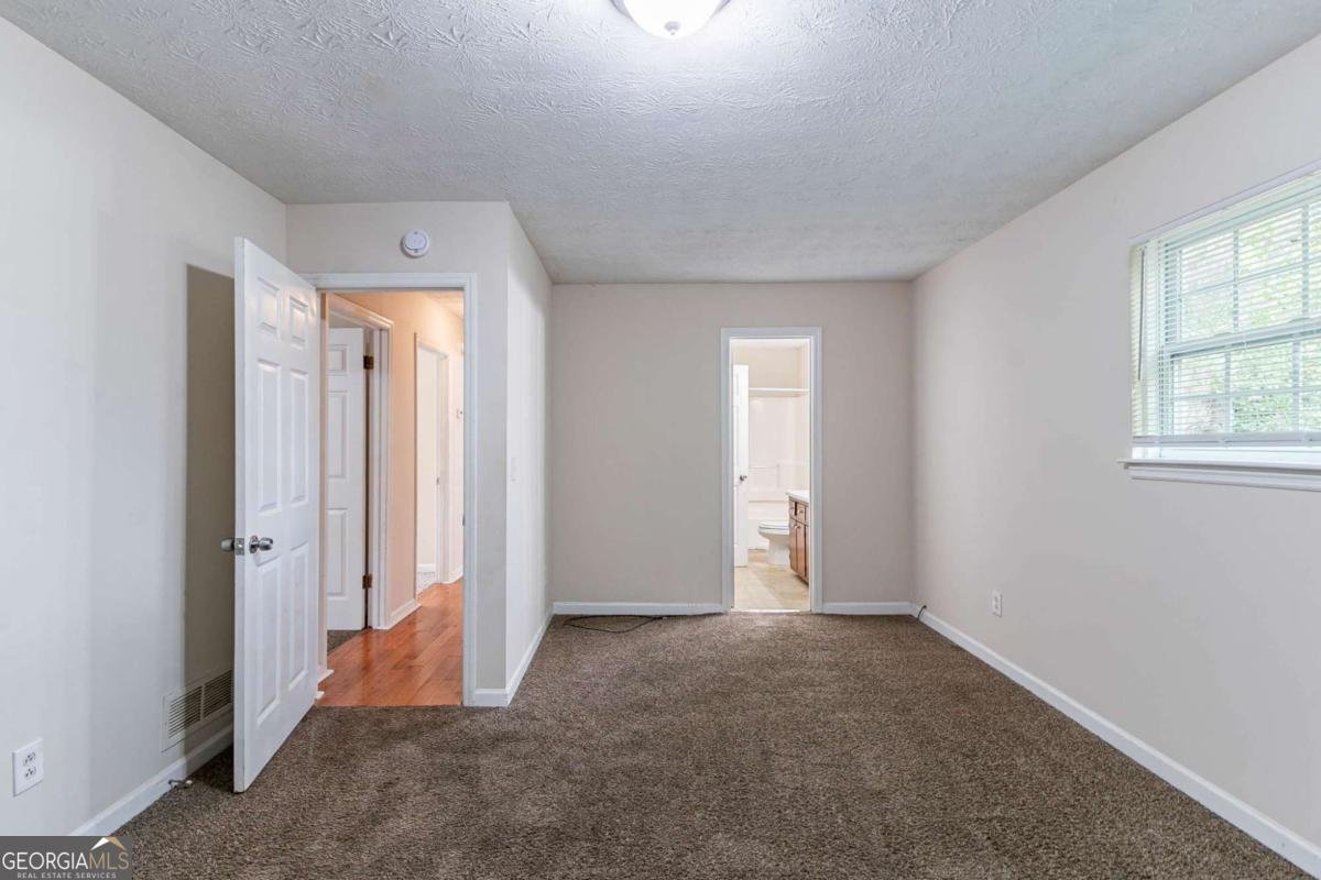 6708 Bedford Road Rex - 17