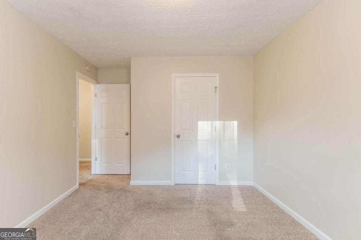 6528 Carriage Lane Stone Mountain - 32
