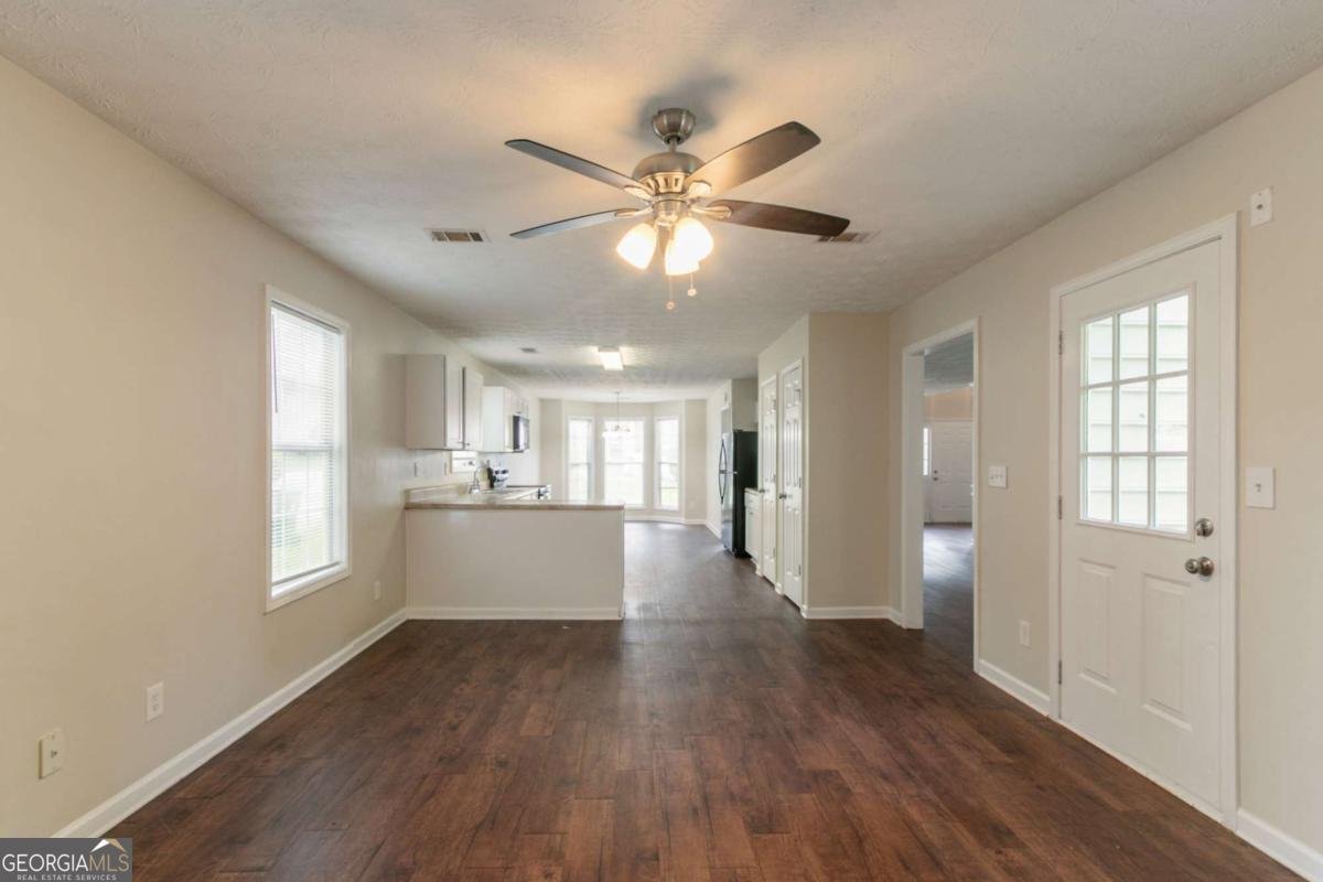 6528 Carriage Lane Stone Mountain - 9