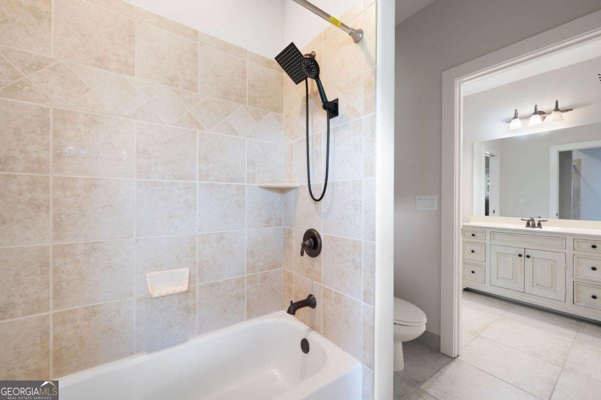 2360 Whispering Drive Kennesaw - 2